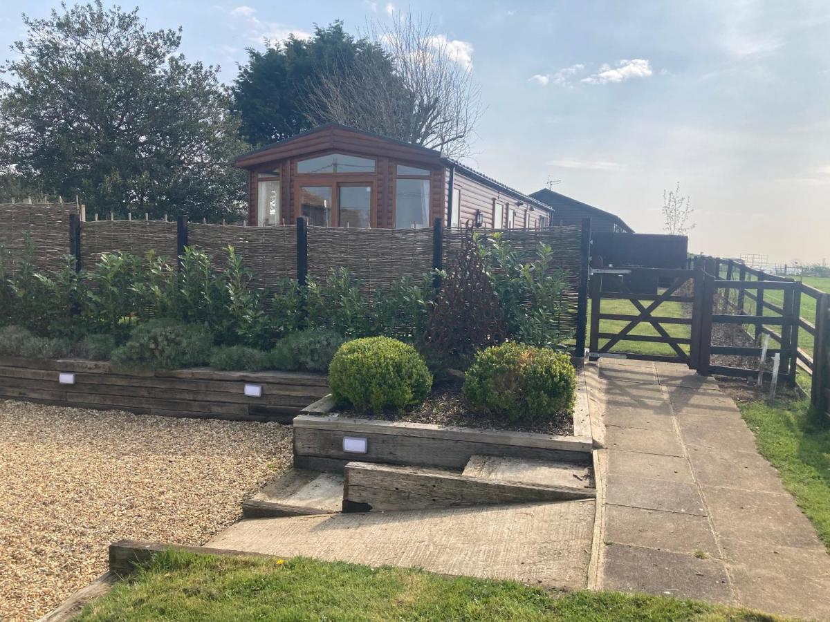 Rew Farm Country And Equestrian - Sunset Apartment