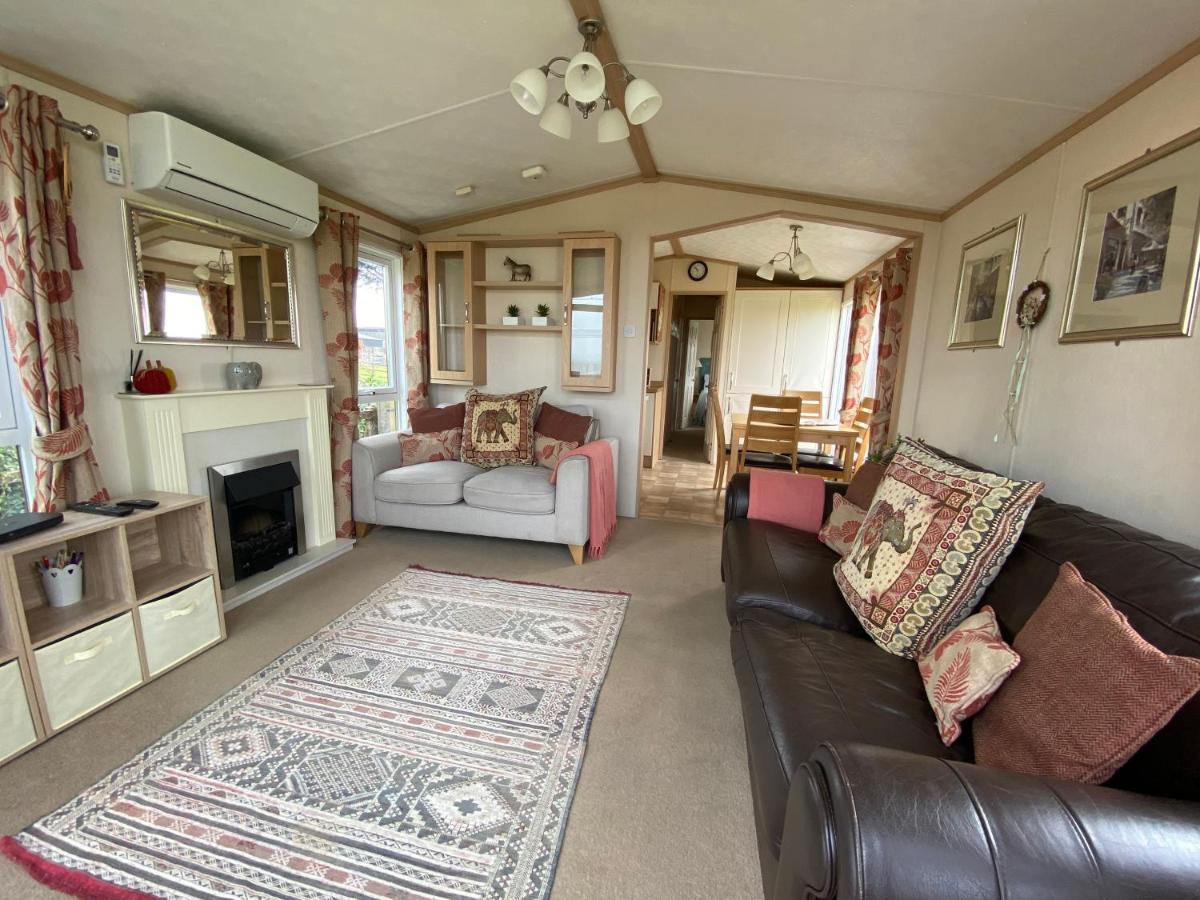 Apartment Rew Farm Country And Equestrian - Sunset Melksham